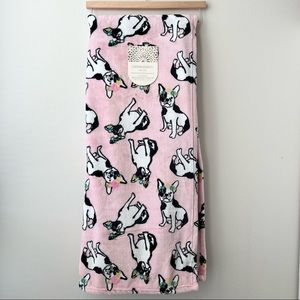 Cynthia Rowley Oversized Decorative Fleece Throw Boston Terrier Flower